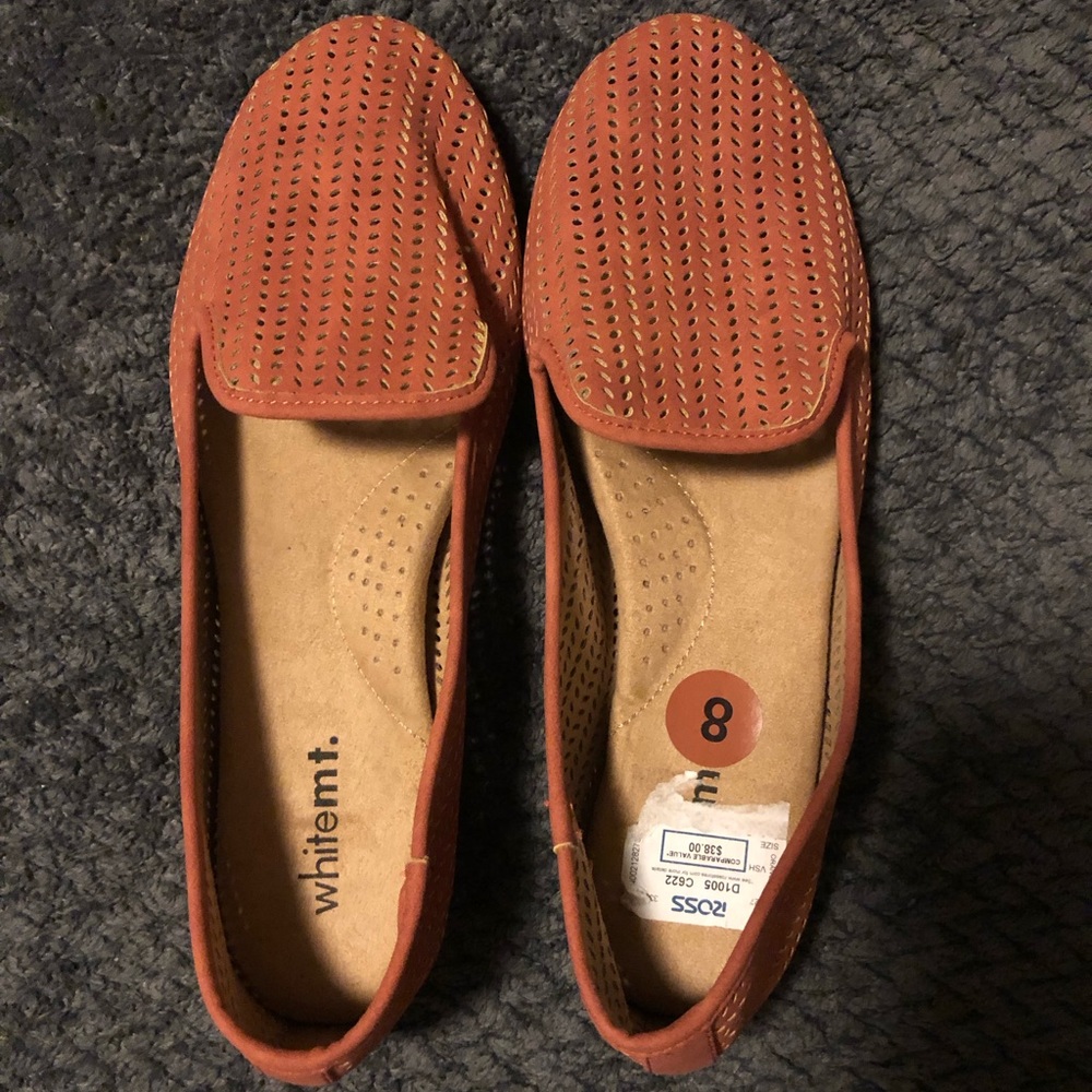 whitemt. Women’s size 8 shoes Burnt Orange